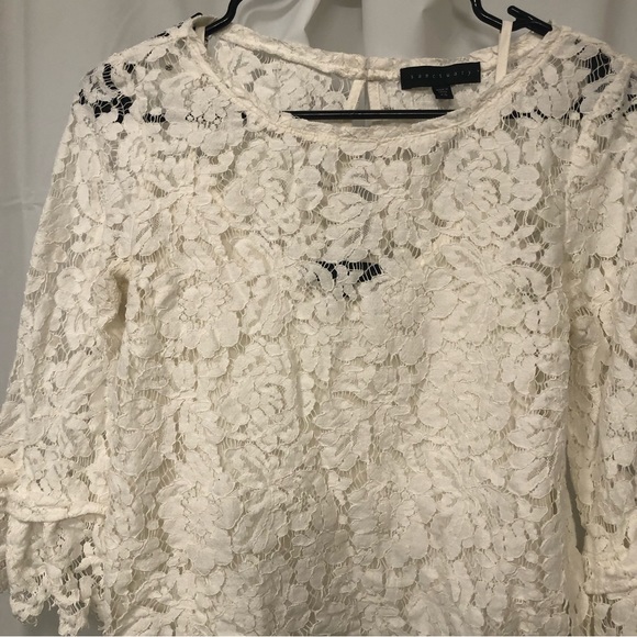 White lacy top - Picture 2 of 6